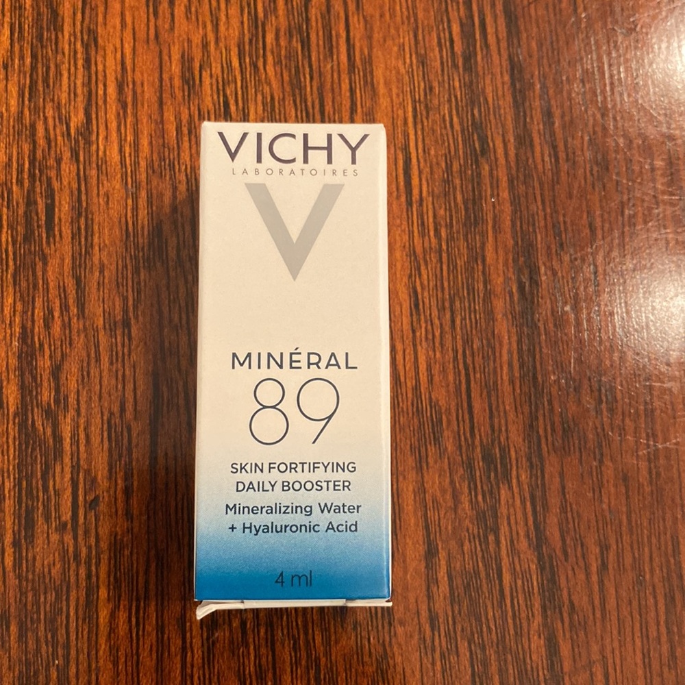 Vichy Laboratories Mineral 89 Skin Fortifying Daily Booster Travel Sample Size